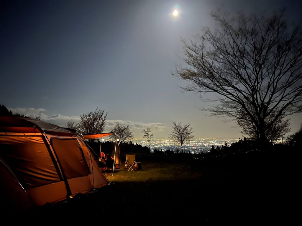群馬県榛東村 創造の森キャンプ場 フリーサイト  夜景キャンプ 絶景
